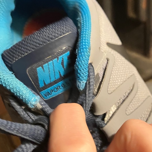 Nike Men's Gray and Blue Athletic Sneakers - Picture 2 of 5
